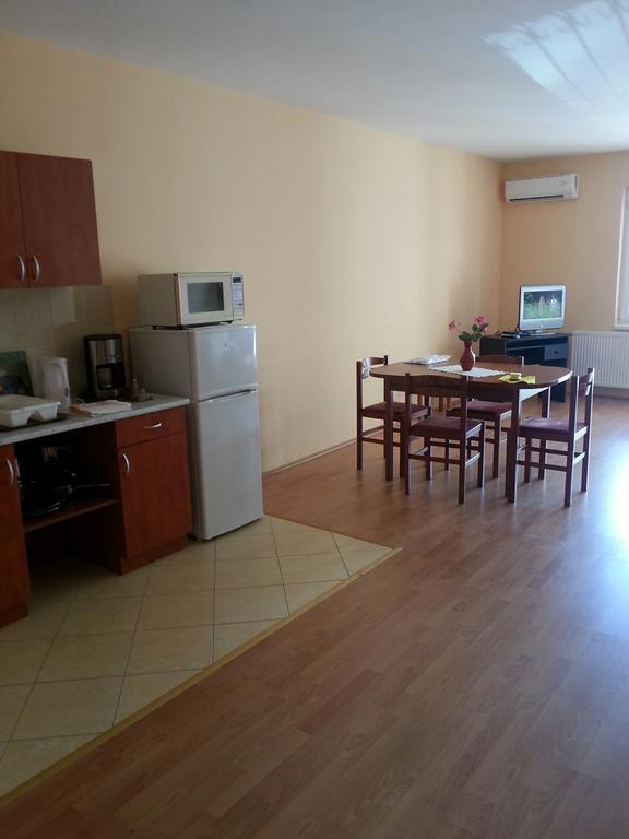 Kotany Apartman Harkány Cameră foto